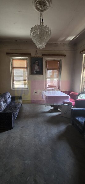 Casa de vanzare in Ploiesti, zona centrala